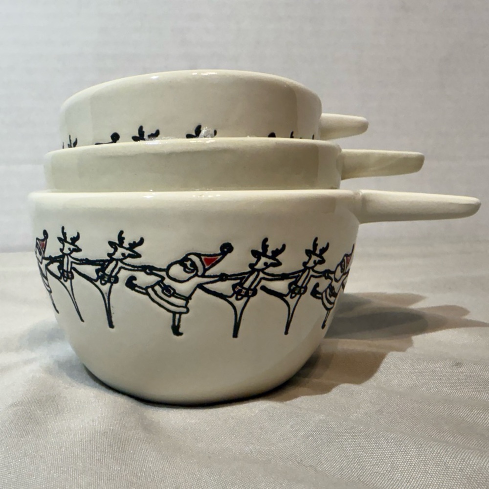 Arlington Designs ceramic dancing Santa & Reindeer measuring cups